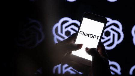 ChatGPT ile çalışanlar dikkat: Yeni araştırma, kolay öğrenmenin hafızaya pahalıya mal olabileceğini söylüyor